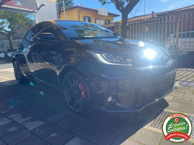 TOYOTA Yaris usata, con Airbag laterali