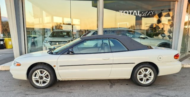 CHRYSLER Stratus usata, con Cerchi in lega