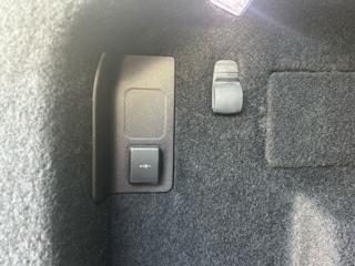 JAGUAR E-Pace usata, con Antifurto