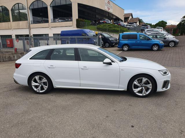 AUDI A4 usata, con Autoradio