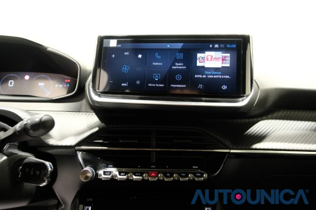 PEUGEOT 2008 usata, con Climatizzatore