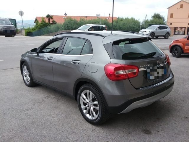 MERCEDES-BENZ GLA 220 usata, con Cerchi in lega