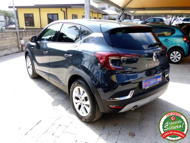 RENAULT Captur usata, con Alzacristalli elettrici