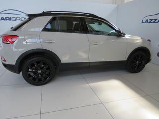 VOLKSWAGEN T-Roc usata, con Autoradio