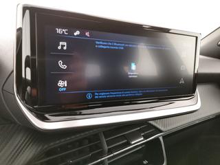PEUGEOT 2008 usata, con Controllo trazione