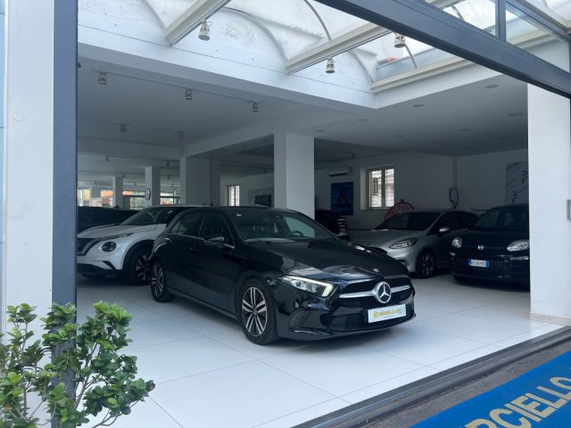 MERCEDES-BENZ A 180 usata, con Cerchi in lega