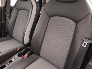 RENAULT ZOE usata, con Controllo automatico clima