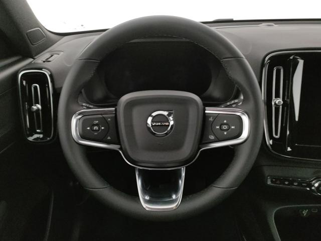 VOLVO XC40 usata, con Controllo trazione
