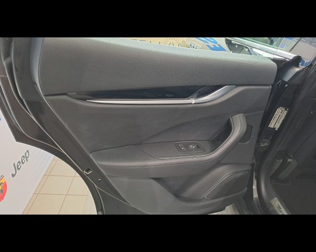 MASERATI Levante usata 28