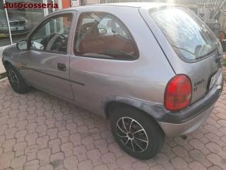 OPEL Corsa usata, con Servosterzo