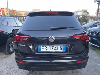 VOLKSWAGEN Tiguan usata, con Autoradio