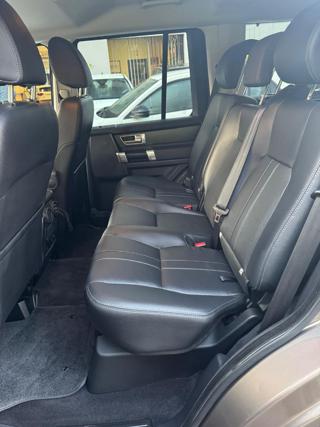 LAND ROVER Discovery usata, con Interni in pelle