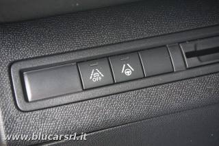 PEUGEOT 5008 usata 31