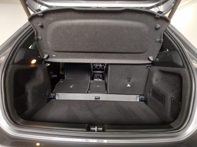 MERCEDES-BENZ B 180 usata, con Luci diurne LED
