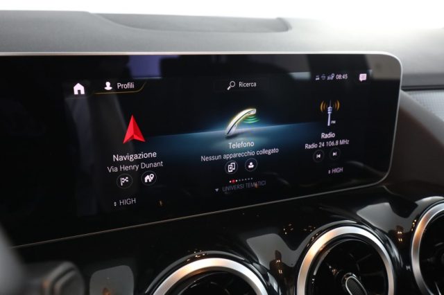 MERCEDES-BENZ CLA usata 10