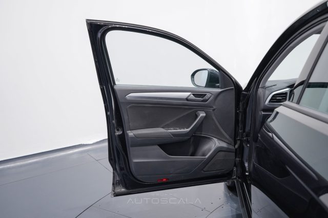 VOLKSWAGEN T-Roc usata, con Controllo trazione