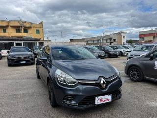 RENAULT Clio usata, con Airbag