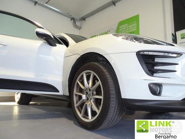 PORSCHE Macan usata 26