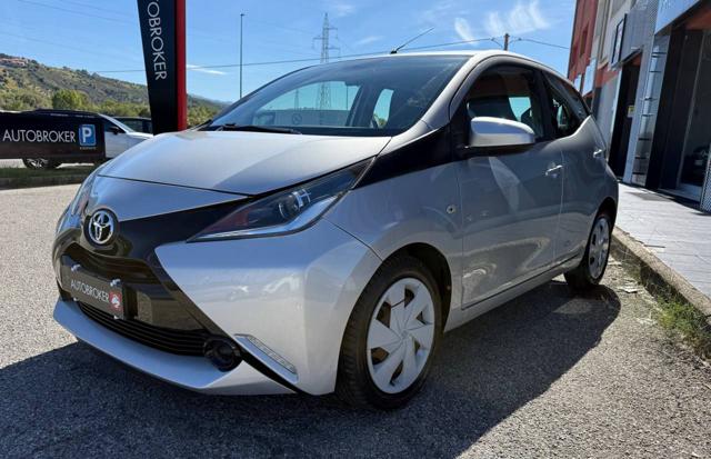 TOYOTA Aygo usata, con ABS