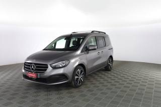 MERCEDES-BENZ CLA sse T T 180d Premium