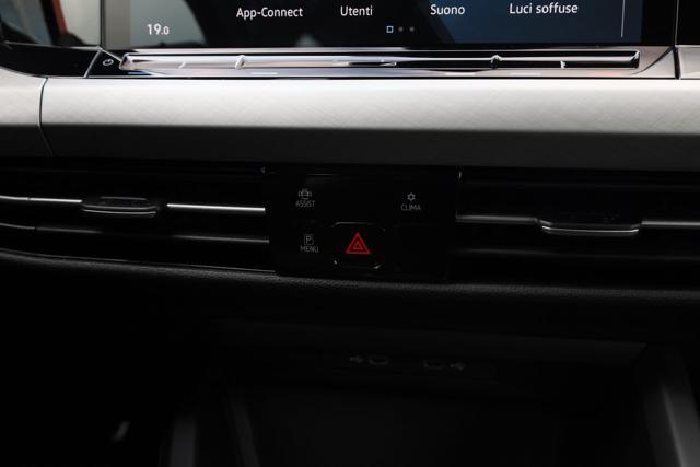 VOLKSWAGEN Golf usata, con Sistema di navigazione