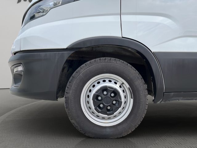 IVECO Daily usata 13