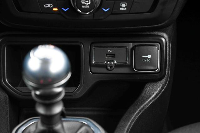 JEEP Renegade usata, con USB