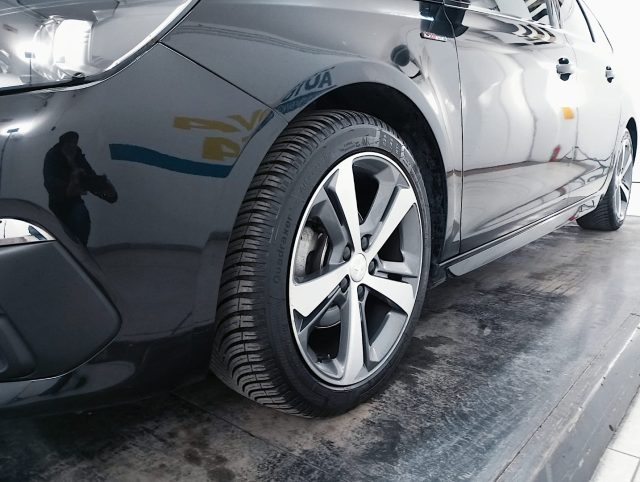 PEUGEOT 308 usata, con Controllo elettronico della corsia