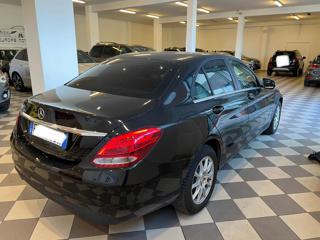 MERCEDES-BENZ C 180 usata, con Autoradio