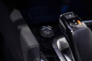 PEUGEOT 5008 usata, con Autoradio digitale