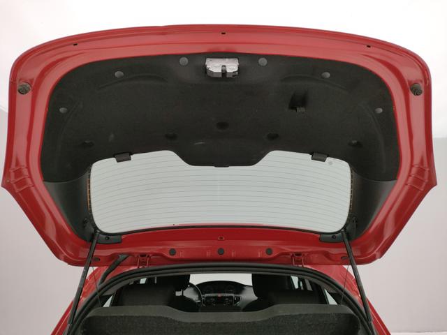 LANCIA Ypsilon usata, con MP3