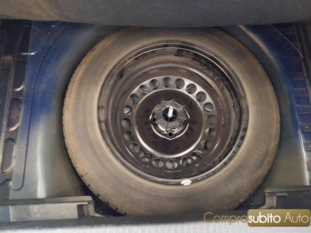 OPEL Corsa usata, con Specchietti laterali elettrici