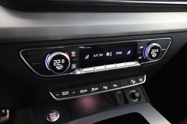 AUDI Q5 usata 11