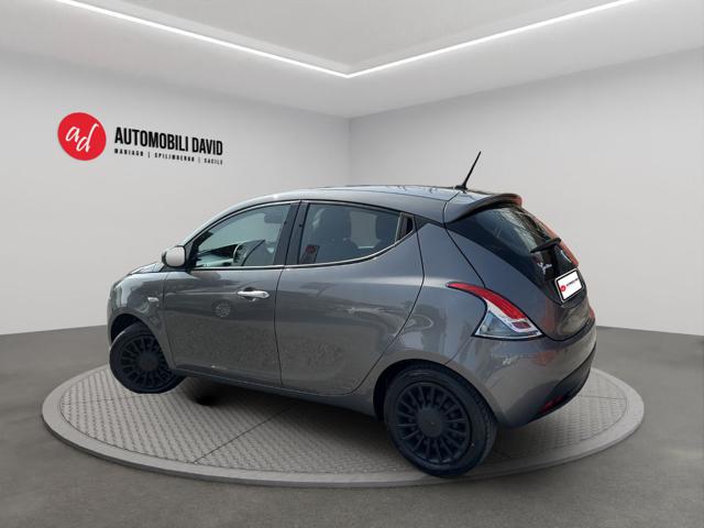LANCIA Ypsilon usata, con Airbag laterali