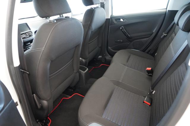 PEUGEOT 208 usata, con Servosterzo