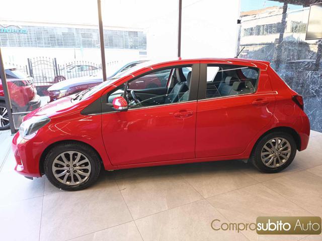 TOYOTA Yaris usata, con Fendinebbia