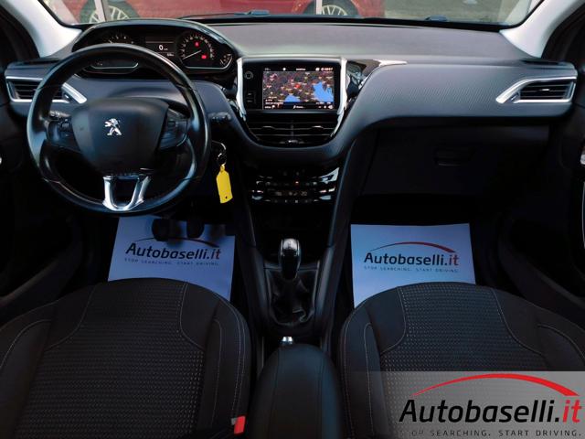 PEUGEOT 208 usata, con Touch screen
