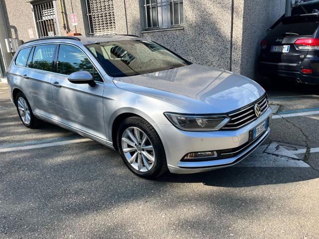 VOLKSWAGEN Passat Variant usata, con ABS