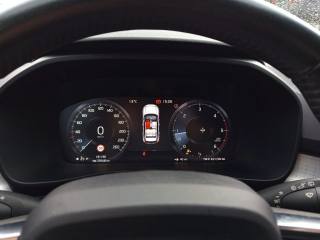 VOLVO XC40 usata, con Fari LED