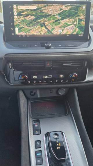 NISSAN Qashqai usata, con Vetri oscurati