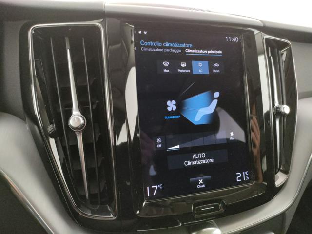 VOLVO XC60 usata, con Sedile posteriore sdoppiato