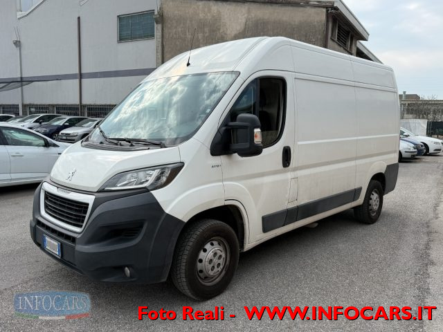PEUGEOT Boxer usata, con Airbag Passeggero