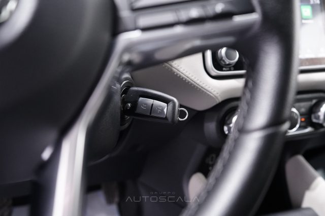 NISSAN Micra usata, con Volante in pelle