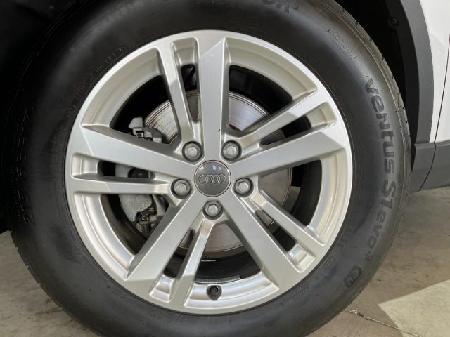 AUDI Q3 usata, con Volante in pelle