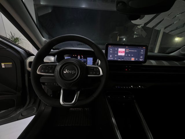 JEEP Avenger usata, con Sensori di parcheggio posteriori