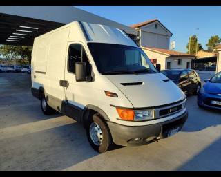IVECO Daily usata 3