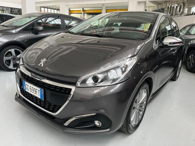 PEUGEOT 208 usata, con Climatizzatore