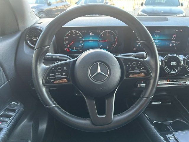 MERCEDES-BENZ GLA 200 usata, con Boardcomputer