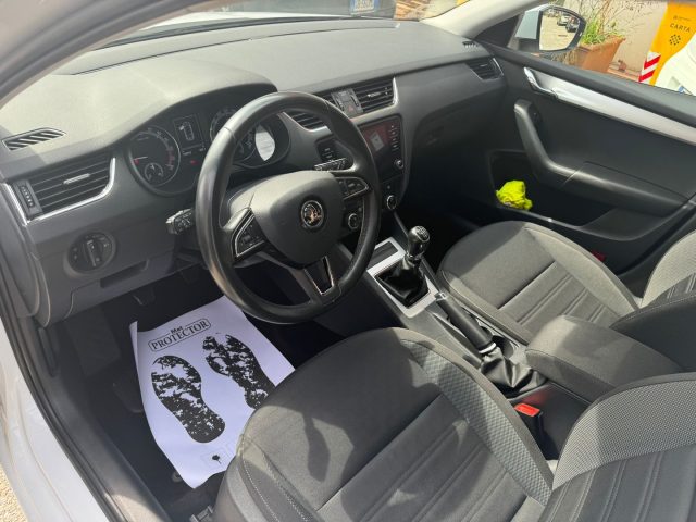 SKODA Octavia usata, con Autoradio