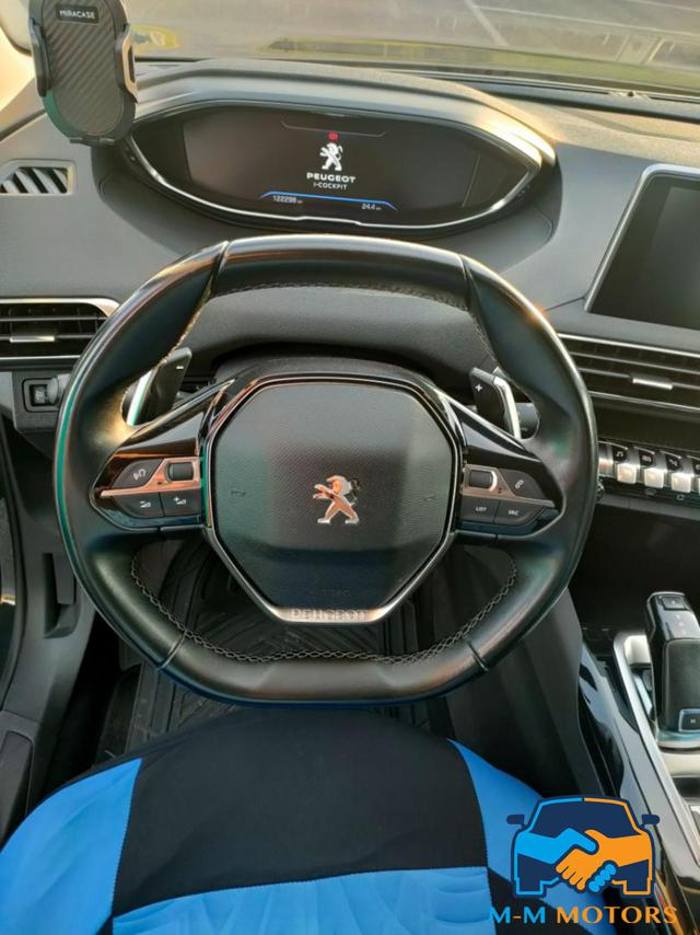 PEUGEOT 3008 usata, con Chiusura centralizzata